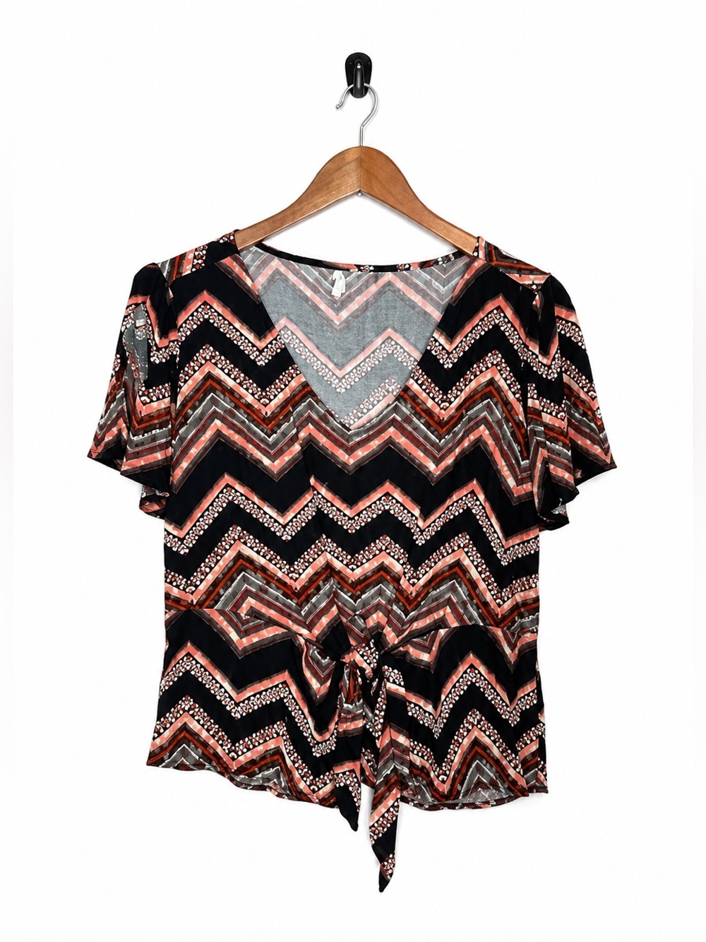 Maurices Chevron Tie Front Blouse Medium Black Coral Rayon Flutter Sleeve